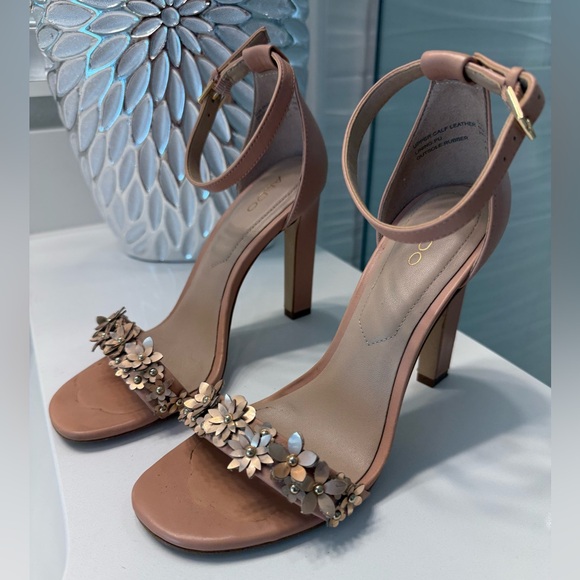 ALDO Milaa Ankle Strap High Heel Sandal Sz 6 - Picture 1 of 13